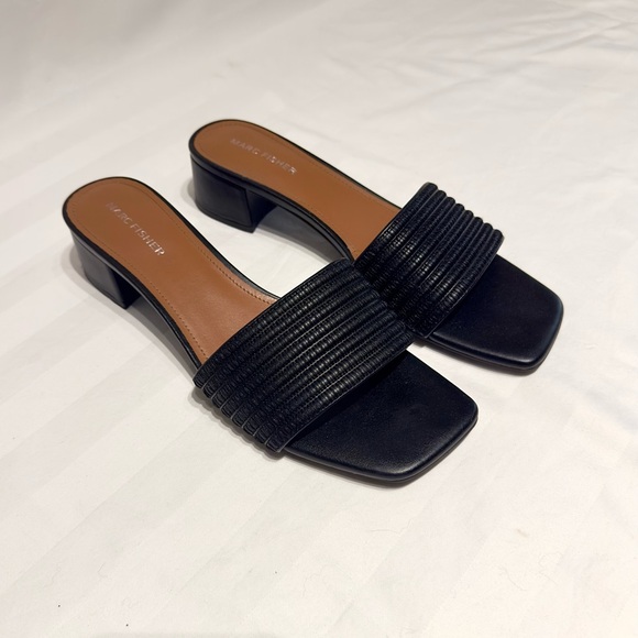 CASALA BLOCK HEEL SANDAL - Picture 2 of 4